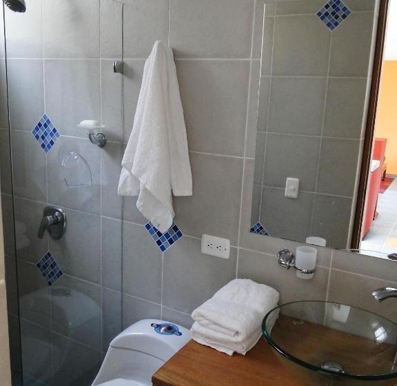 1 Bedroom Apartment Lake View, Familiar El Remanso Del Agua