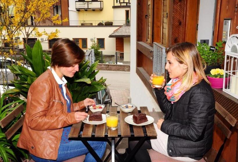 חדר סטנדרט לארבעה, Appartamenti E Camere Veronica