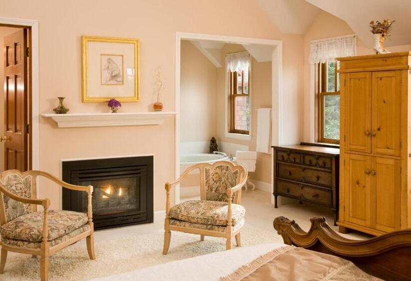 جناح مطلّ علي البحر, Arch Cape Inn And Retreat