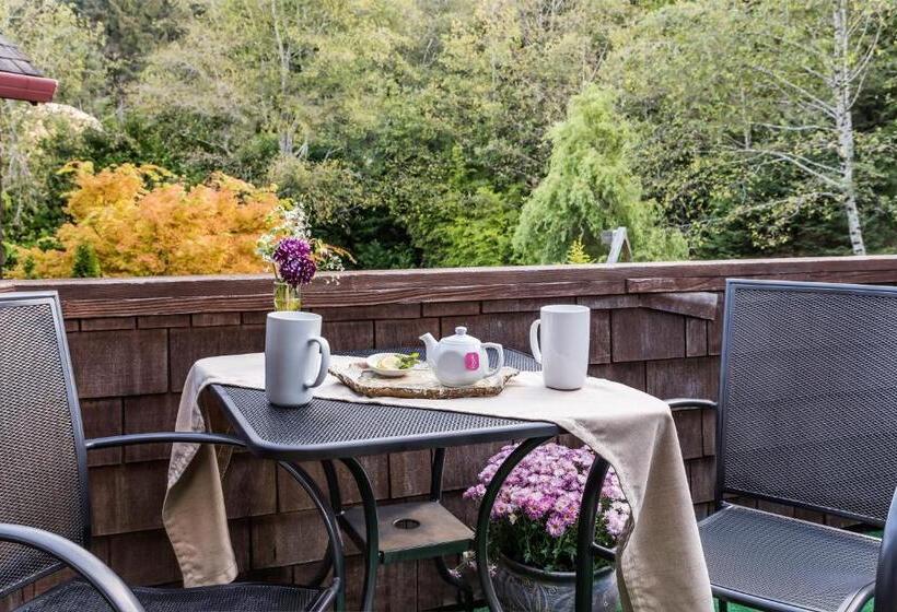 غرفة قياسية مطلّة علي البحر مزوَّدة بتراس, Arch Cape Inn And Retreat