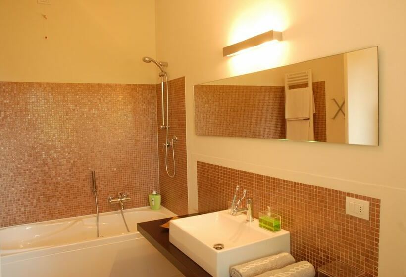 غرفة قياسية مزوَّدة بشُرفة, La Casa Del Forte