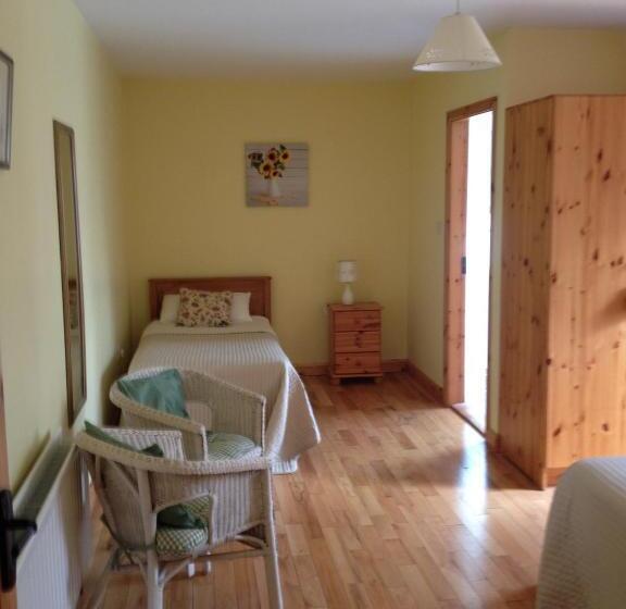 マウンテンビューデラックスルーム, Yeats Lodge