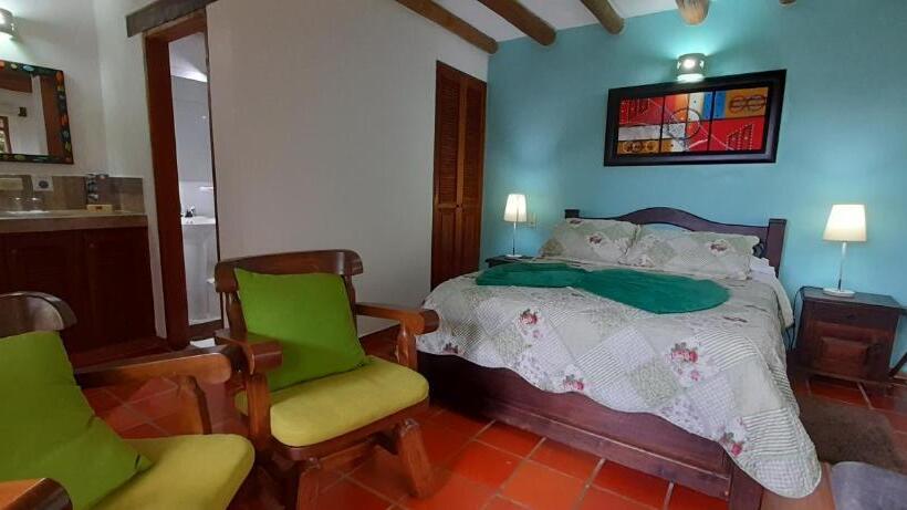 Номер Стандарт с Балконом, Casa Hotel San Pedro