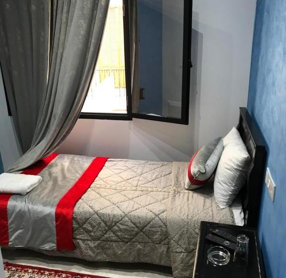 スタンダードシングルルーム, Biarritz