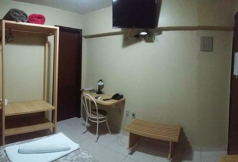 اتاق اکونومی یک تخته, Da Vila