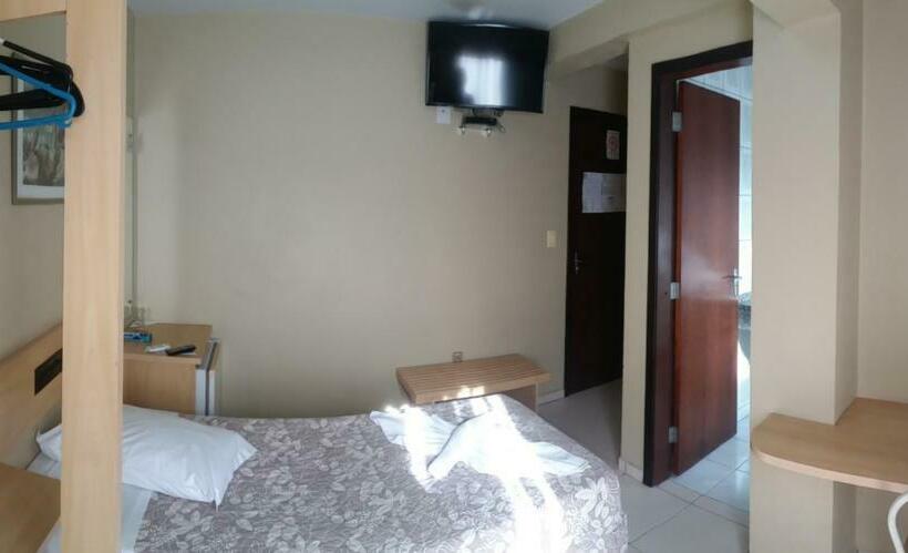 اتاق اکونومی یک تخته, Da Vila