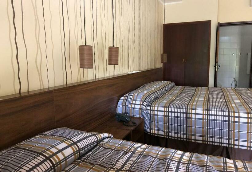 غرفة قياسية ثلاثية, Resort Fazenda Sao João