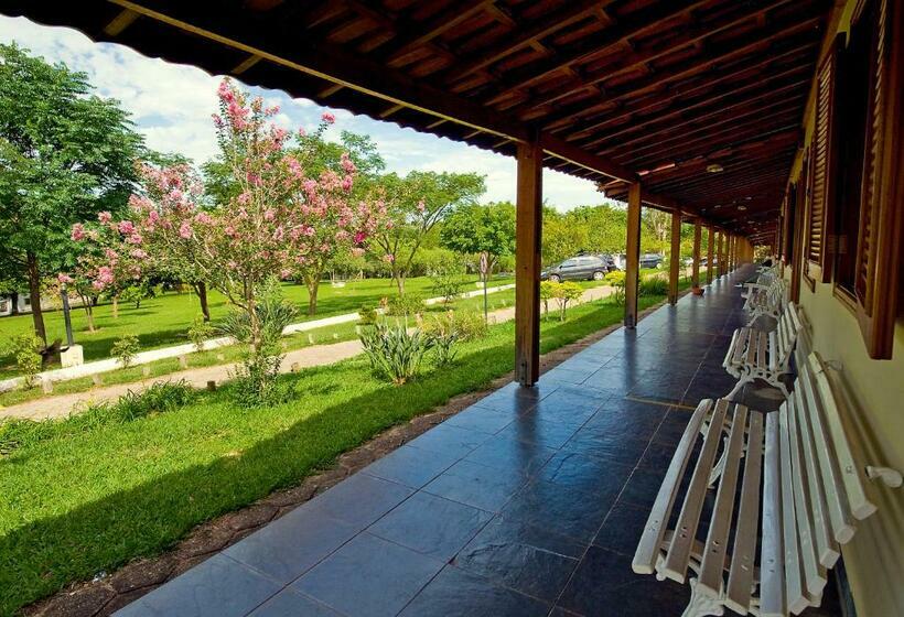 غرفة قياسية ثلاثية, Resort Fazenda Sao João