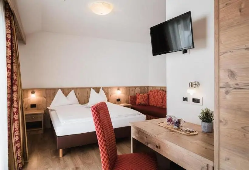 Comfort-huone, Laguscei Dolomites Mountain