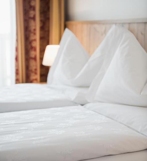 Номер Deluxe с Балконом, Laguscei Dolomites Mountain