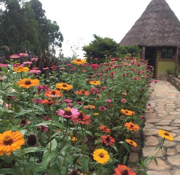 חדר דלוקס נוף לגינה, Nyore Hillside Retreat