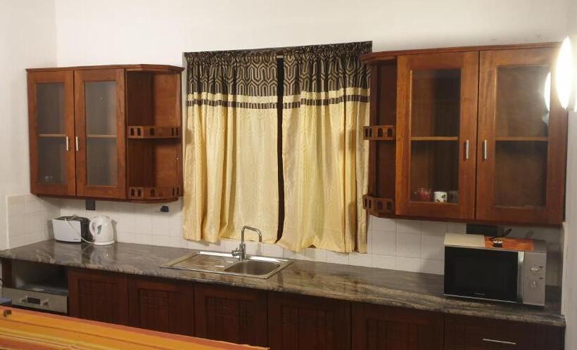 غرفة قياسية ثلاثية مزودة بشرفة, Residence Jasmine