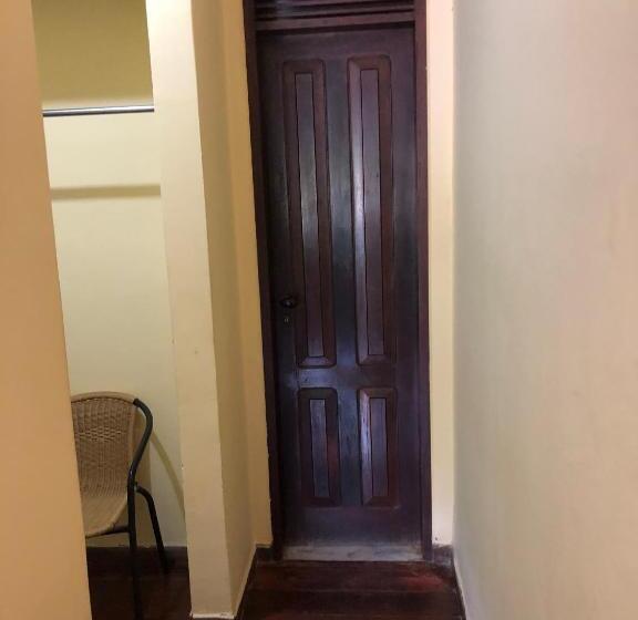 家庭间, Pousada Villa Simone