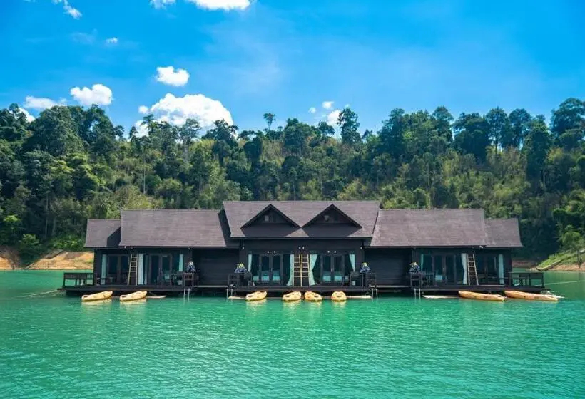 デラックススイート, 500 Rai Floating Resort