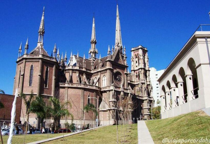 اتاق استاندارد با سرویس بهداشتی مشترک, Mate! Hostel