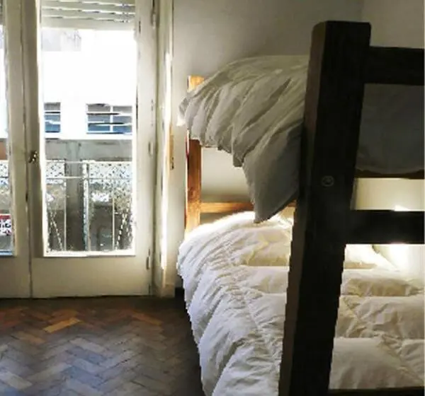 اتاق خانوادگی با سرویس بهداشتی مشترک, Mate! Hostel