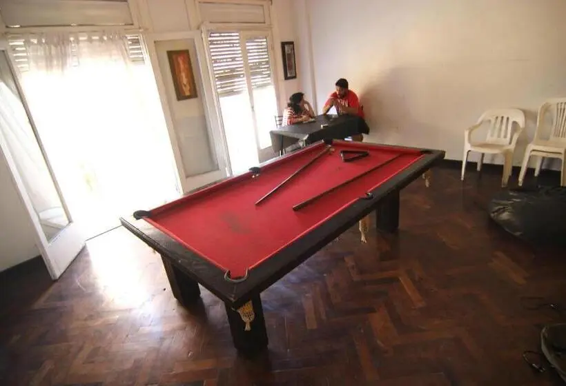 اتاق کلاسیک یک تخته, Mate! Hostel