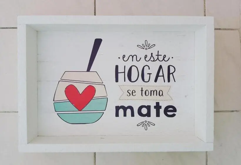 اتاق کلاسیک یک تخته, Mate! Hostel