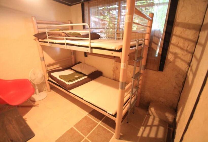 חדר אקונומי, Taketomijima Guesthouse And Je Taime