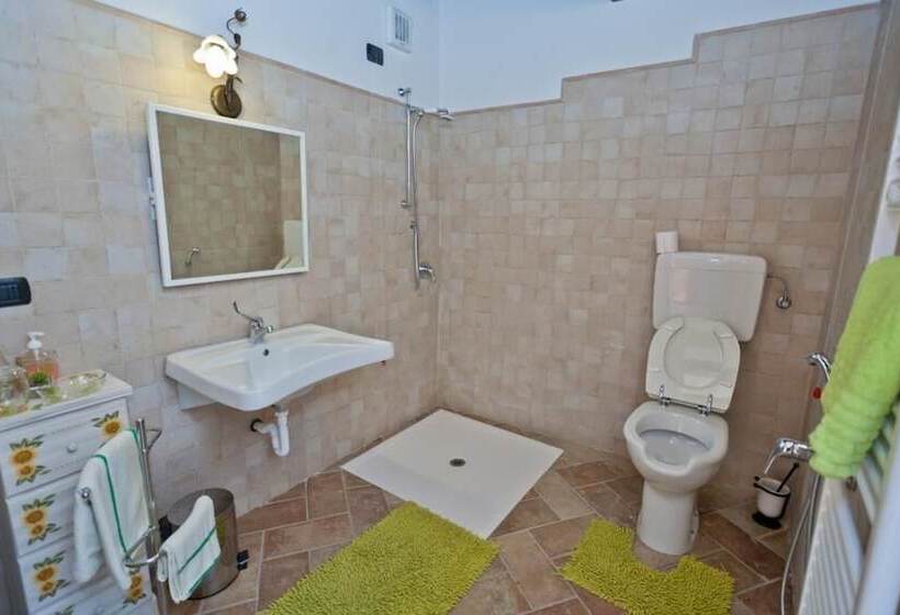 Номер Стандарт Трехместный, B&b Madonna Del Latte