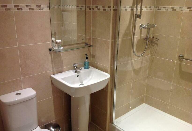 غرفة قياسية, Crich Lane Farm