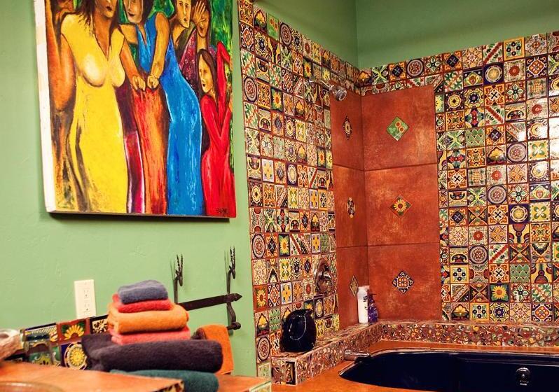 غرفة قياسية, Talus Rock Retreat