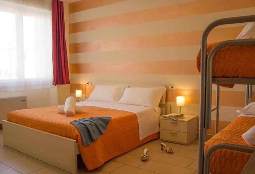 ファミリールーム, The Lighthouse Rooms