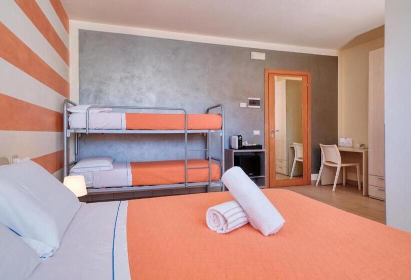 ファミリールーム, The Lighthouse Rooms