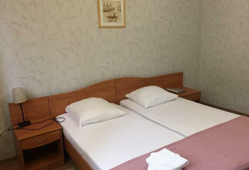 اتاق استاندارد, Aibga