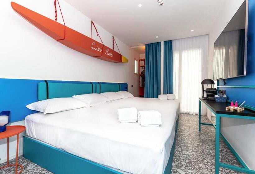 اتاق لوکس چهار تخته, Albatros