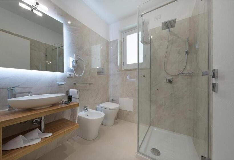 デラックスルーム, Artemide