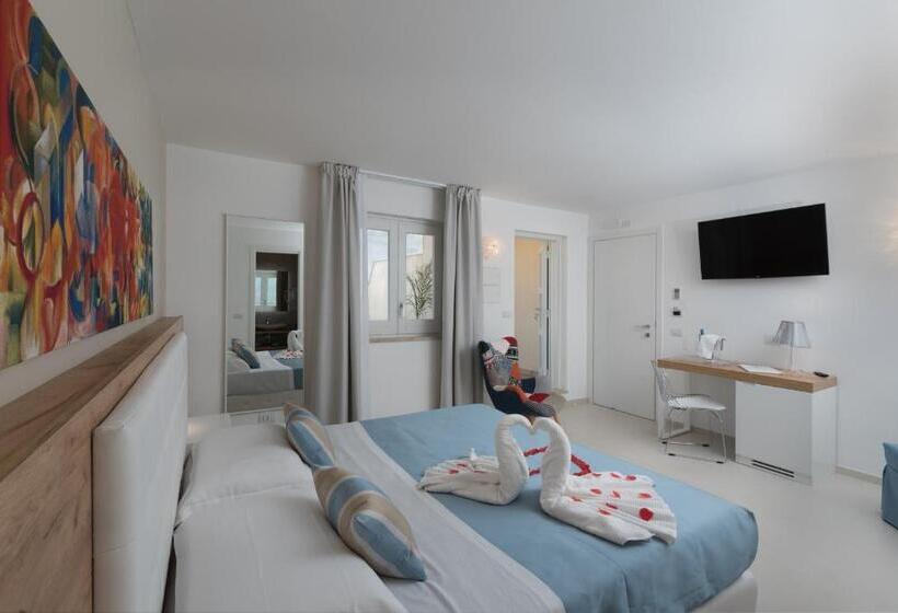 テラス付きジュニアスイート, Artemide