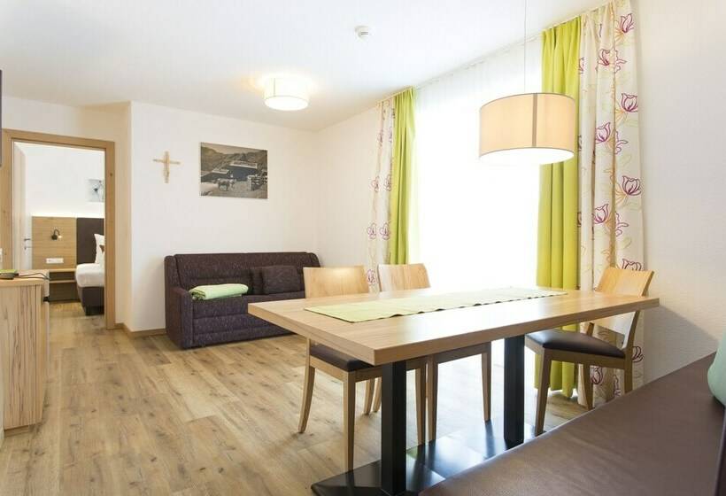 带1个卧室的公寓, Das Landerer