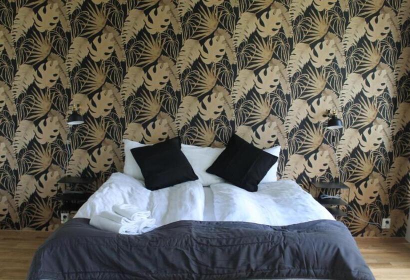 ファミリールーム, Hensbacka Herrgård