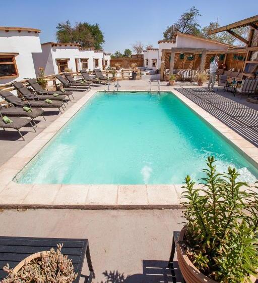 经典四人房间, La Cochera