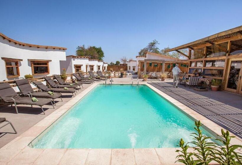 经典四人房间, La Cochera