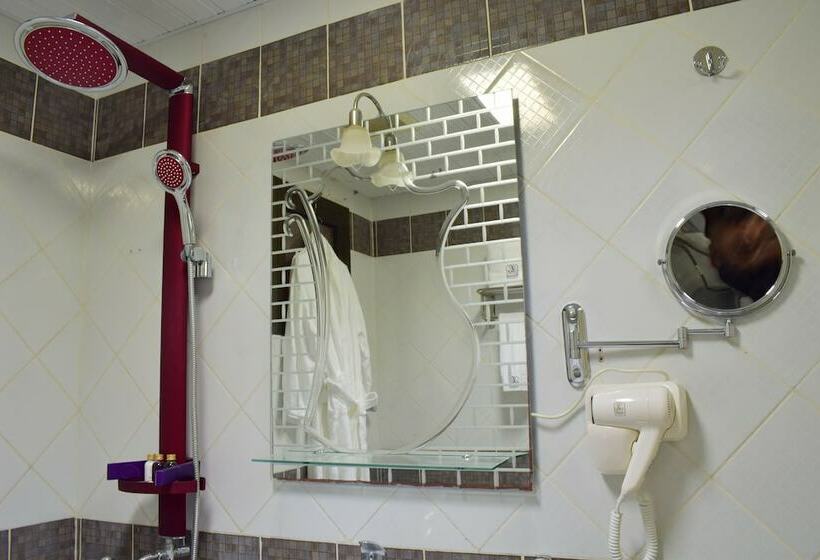 Люкс Повышенной Комфортности, Lavona Hotel Dammam