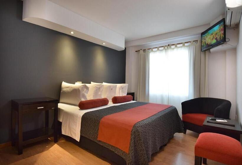 高级大房间, Piazza