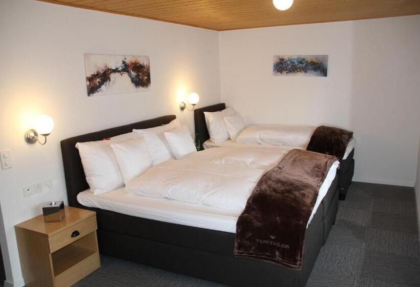 패밀리 스위트, Sonnenhalde