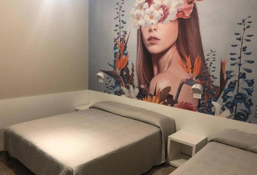 バルコニー付きスタンダードトリプルルーム, Wega