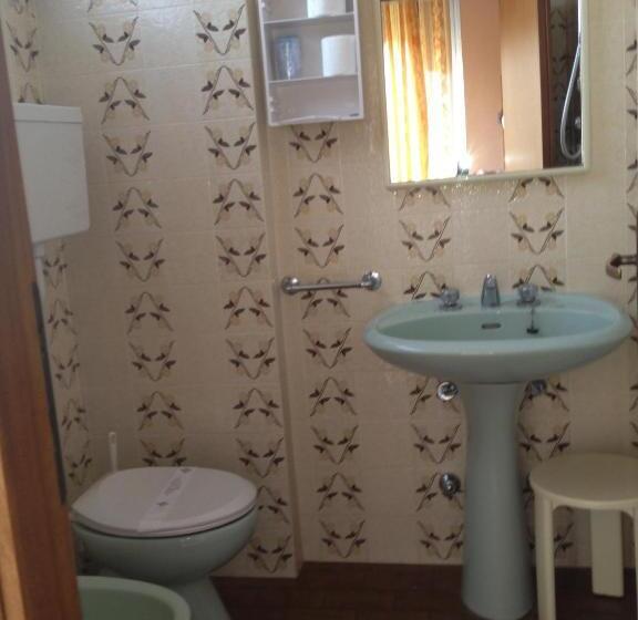 エコノミールーム, Wega