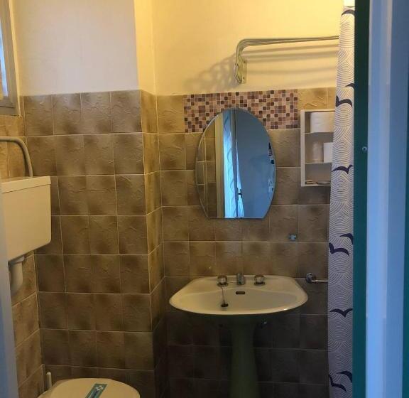 バルコニー付きスタンダードトリプルルーム, Wega