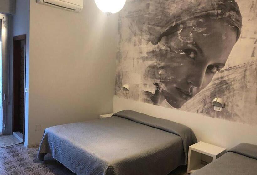 バルコニー付きスタンダードトリプルルーム, Wega