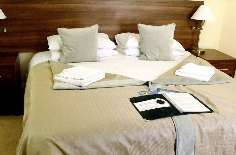 غرفة قياسية, Weston