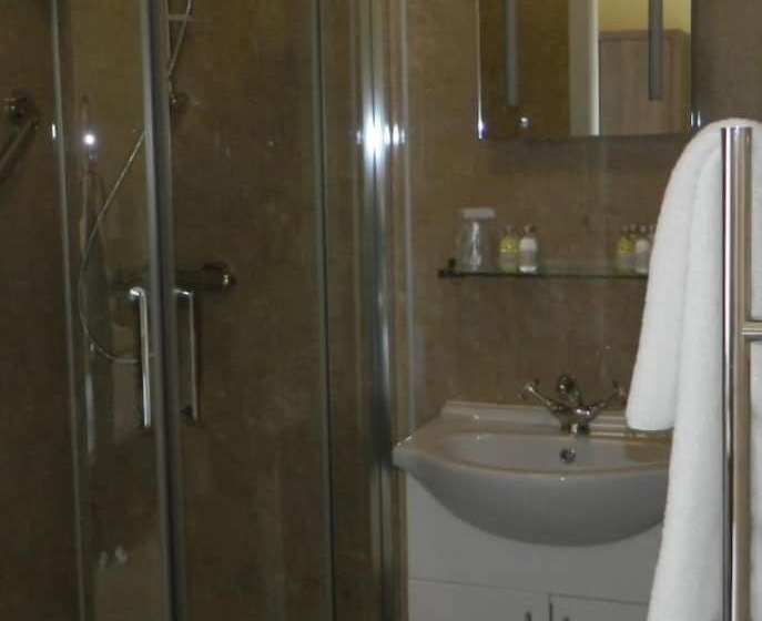 غرفة قياسية, Weston