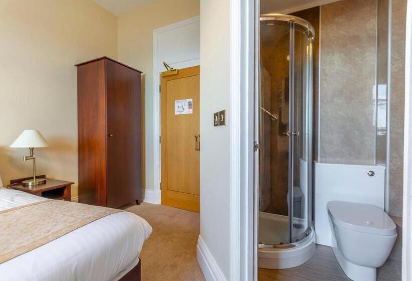 غرفة قياسية مطلّة علي البحر, Weston