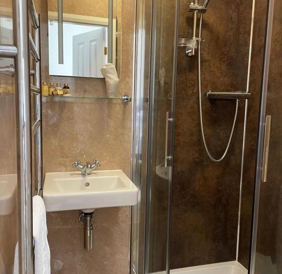 غرفة كومفورت, Weston