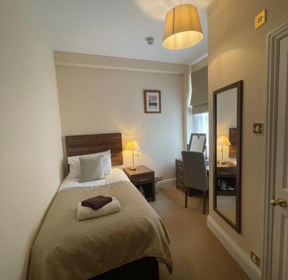 غرفة فردية داخلية, Weston