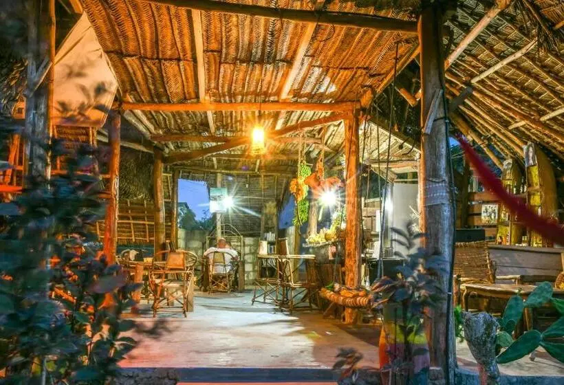 エコノミールーム, Zanzi Rest Bungalow