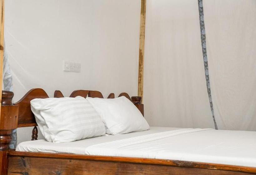 デラックスルーム, Zanzi Rest Bungalow